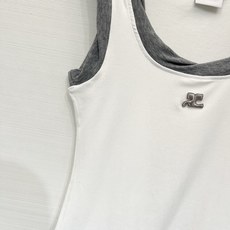 「Courreges 26夏季新款 纽带撞色背心」短款修身剪裁,利落收腰版型,双层撞色假两件,白色主体+ 「Courreges 26夏季新款 纽带撞色背心」短款修身剪裁,利落收腰版型,双层撞色假两件,白色主体+