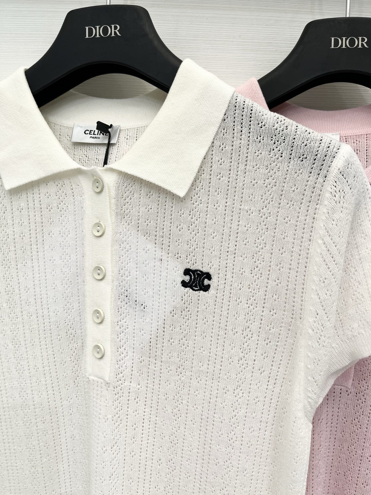 Celine 26夏季新款 薄款Polo领针织短袖 Logo图案修饰点缀 上身高级氛围感🈵️🈵️ 三色S