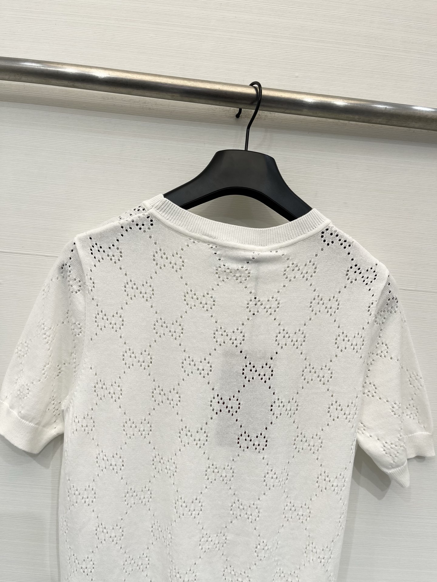 Gucci026夏季新款 简约圆领短袖款 logo图案修饰点缀 上身高级氛围感🈵️🈵️ 三色SML