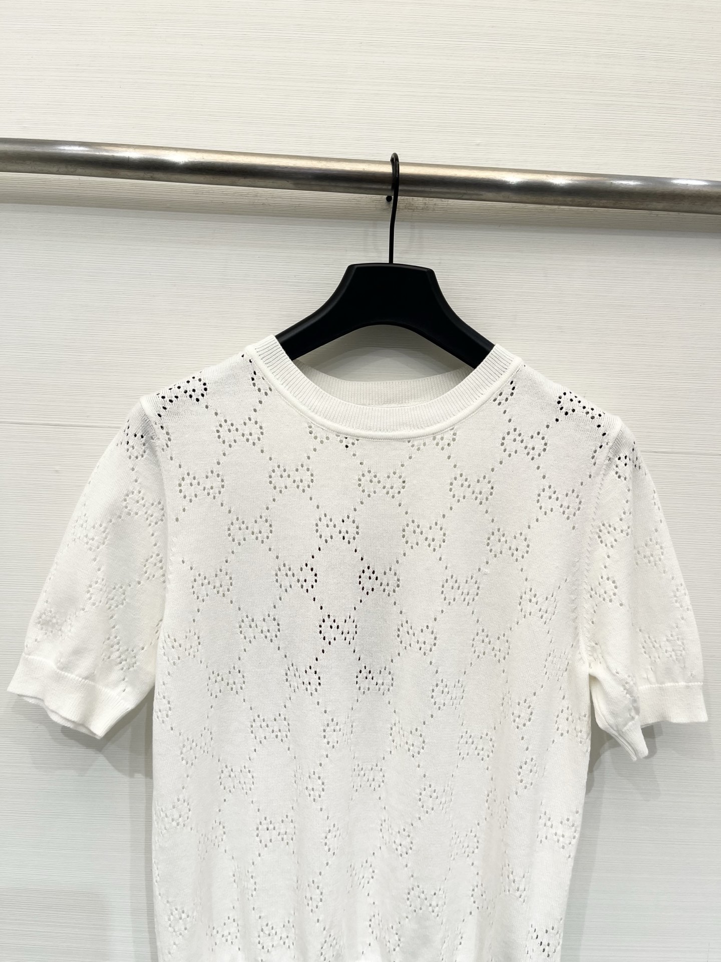 Gucci026夏季新款 简约圆领短袖款 logo图案修饰点缀 上身高级氛围感🈵️🈵️ 三色SML