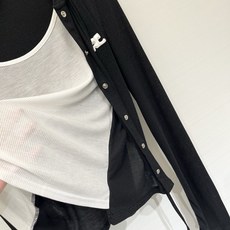 「Courreges 冰感🧊假两件连帽防晒长袖」短款修身显瘦版型,衣长刚好卡在腰线位置,拉长下半身比例, 「Courreges 冰感🧊假两件连帽防晒长袖」短款修身显瘦版型,衣长刚好卡在腰线位置,拉长下半身比例,