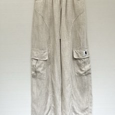 「Sacai 26夏季系列款 麻料工装长裤」松紧抽绳高腰不挑腰,宽松版型巨藏肉,天然麻感透气面料,春夏刚 「Sacai 26夏季系列款 麻料工装长裤」松紧抽绳高腰不挑腰,宽松版型巨藏肉,天然麻感透气面料,春夏刚