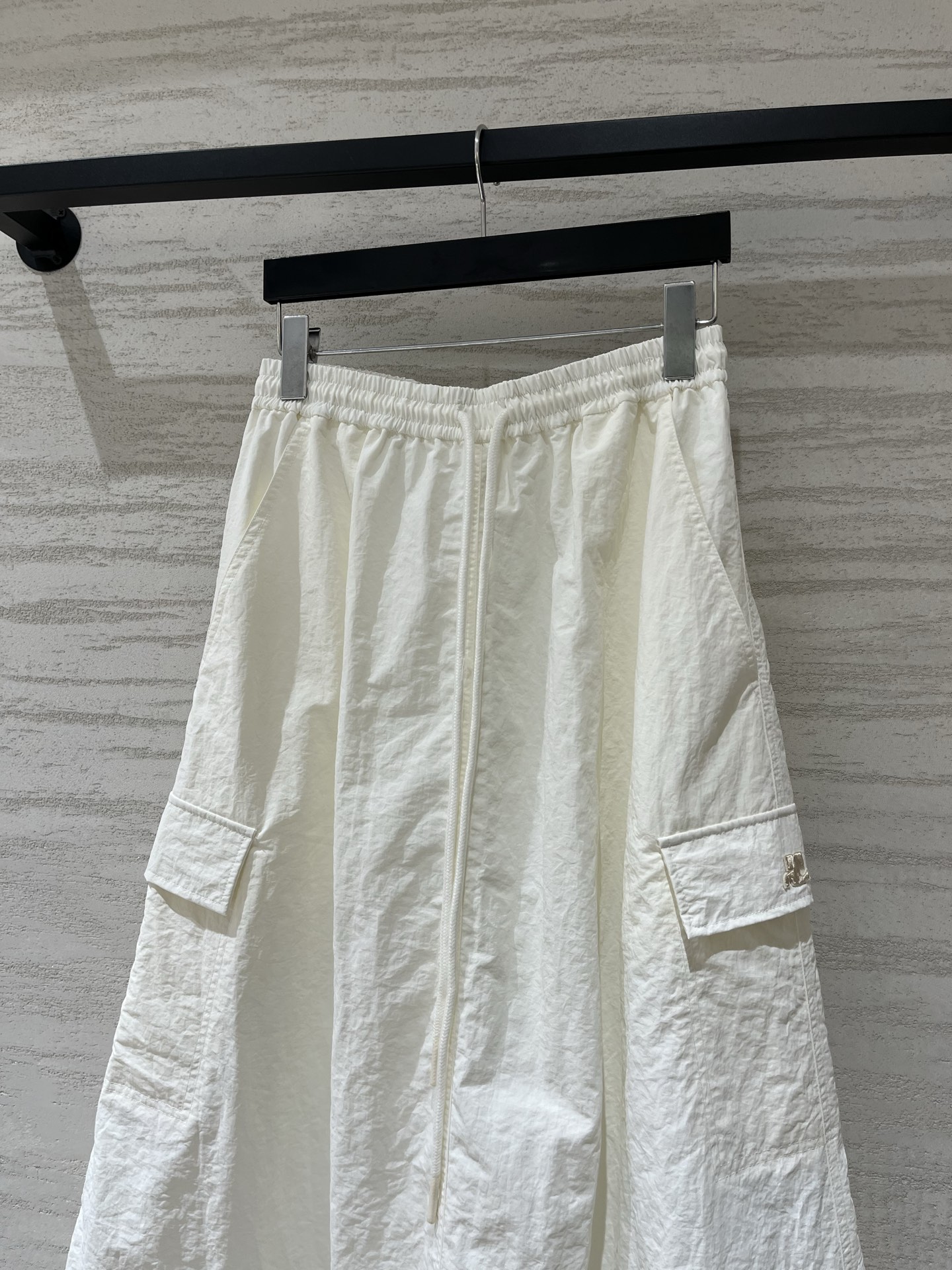 Courreges 26夏季新款 水洗尼龙花苞半裙，抗皱透气，夏日不闷汗，高腰大A字伞裙，胯部有余量，修