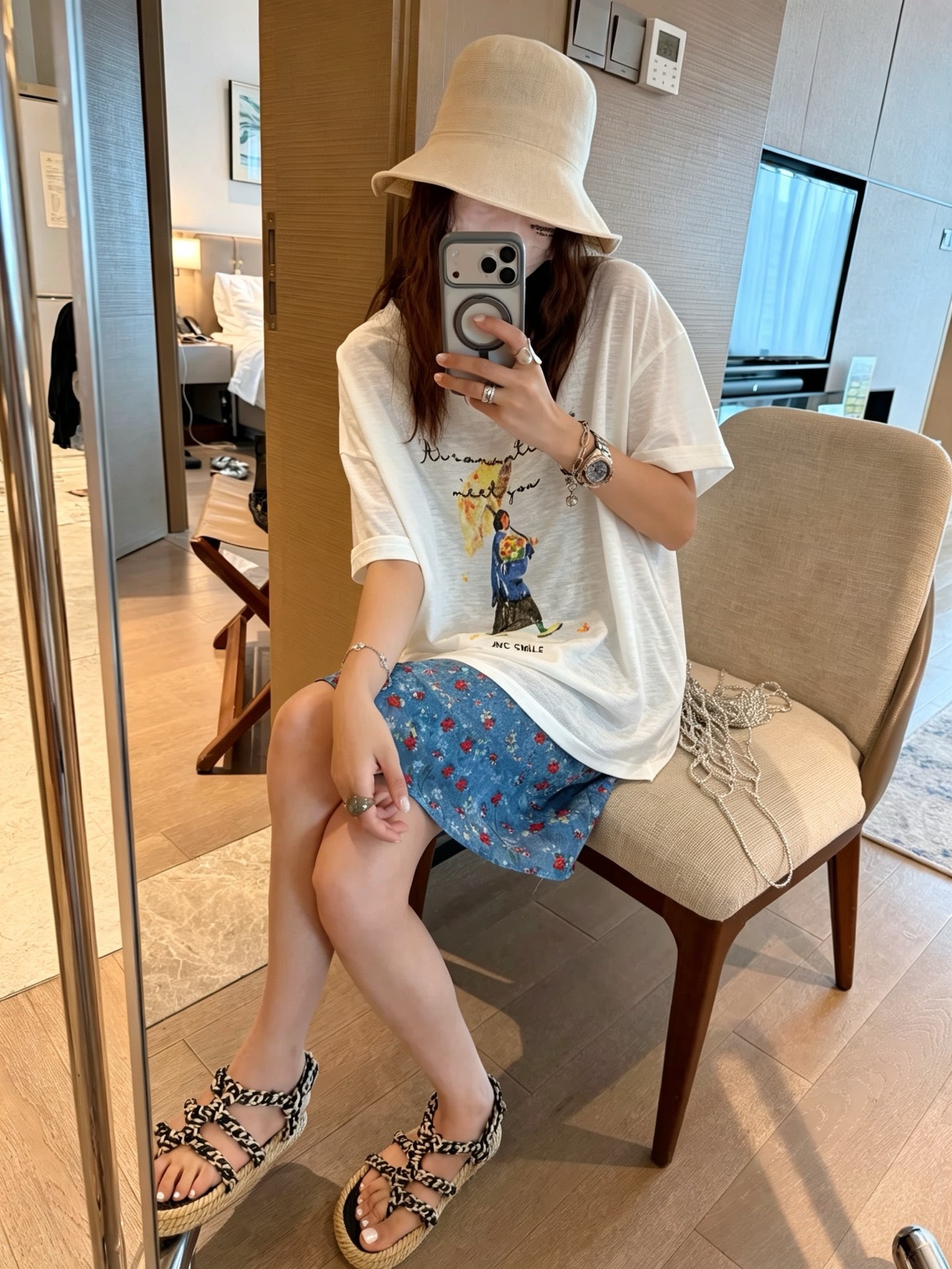 NO:921912,,,19860909,,,Women's clothing