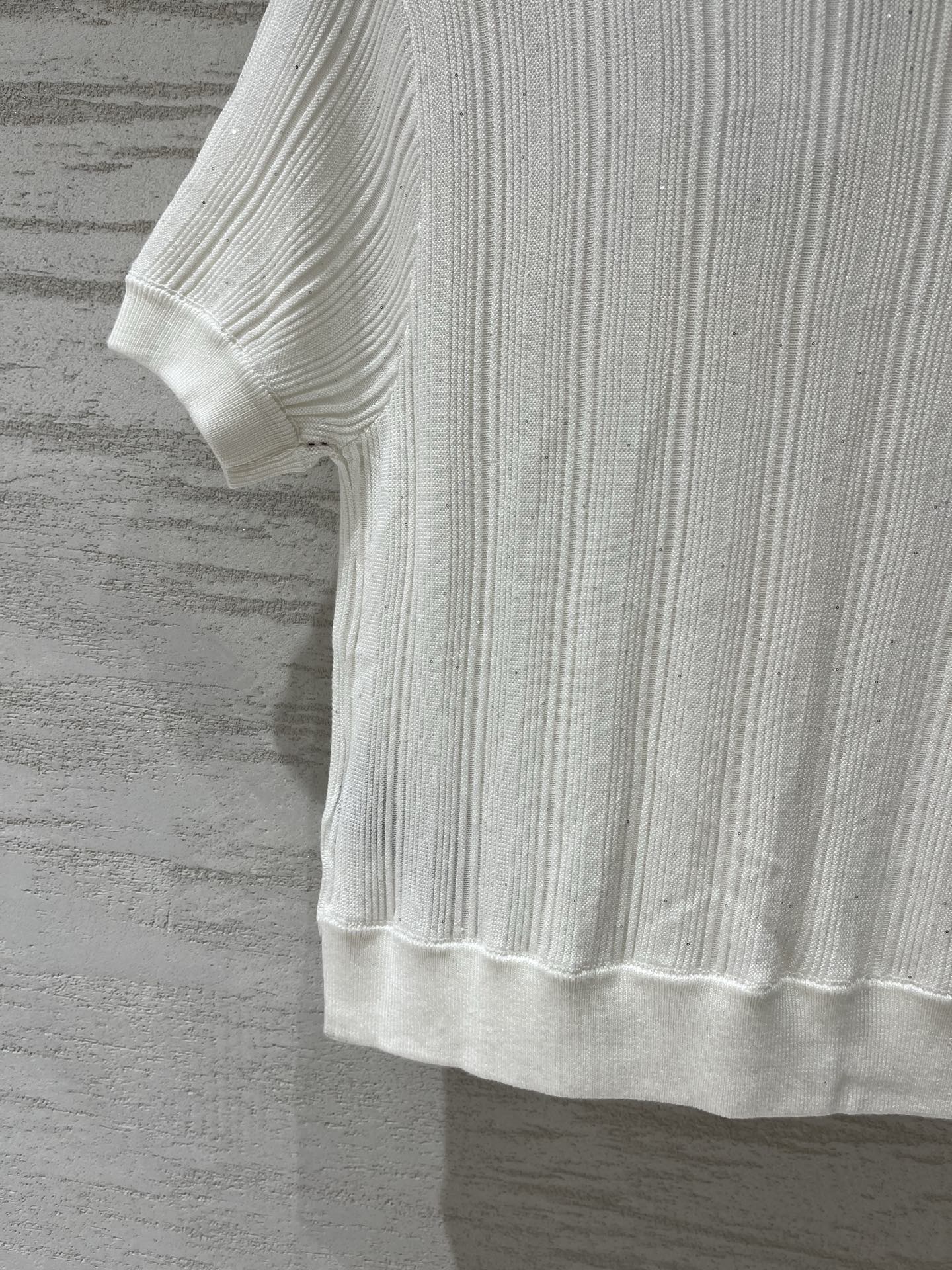 Balmain 26夏季新款 V领开衫短袖款 logo图案修饰点缀 上身高级氛围感十足 两色SML