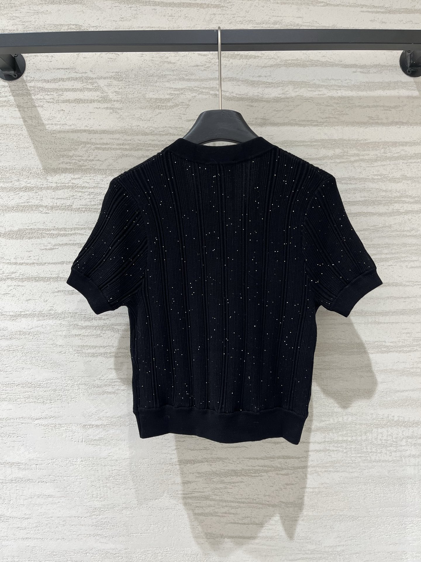Balmain 26夏季新款 V领开衫短袖款 logo图案修饰点缀 上身高级氛围感十足 两色SML