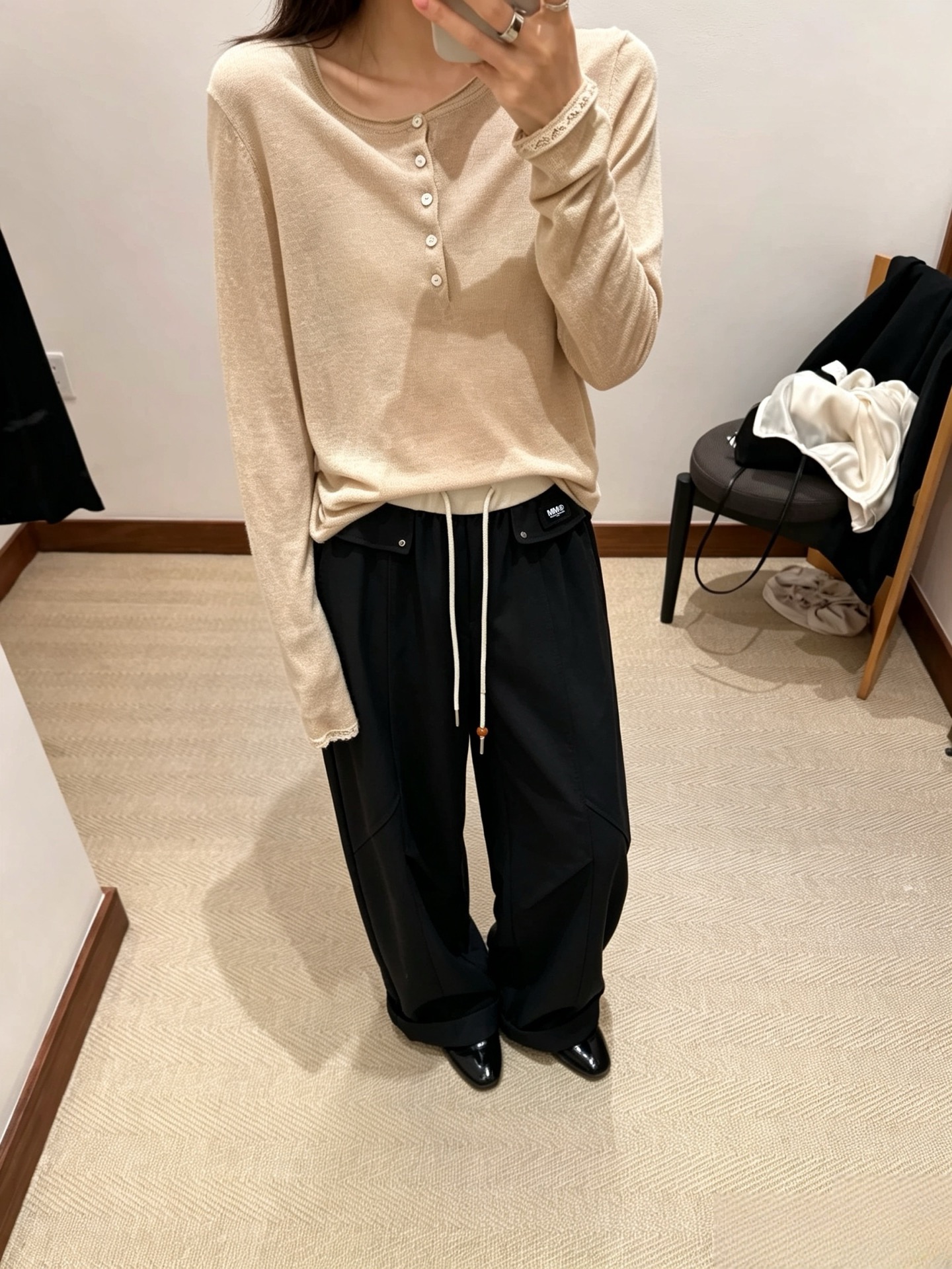 NO:955135,,,19860909,,,Women's clothing
