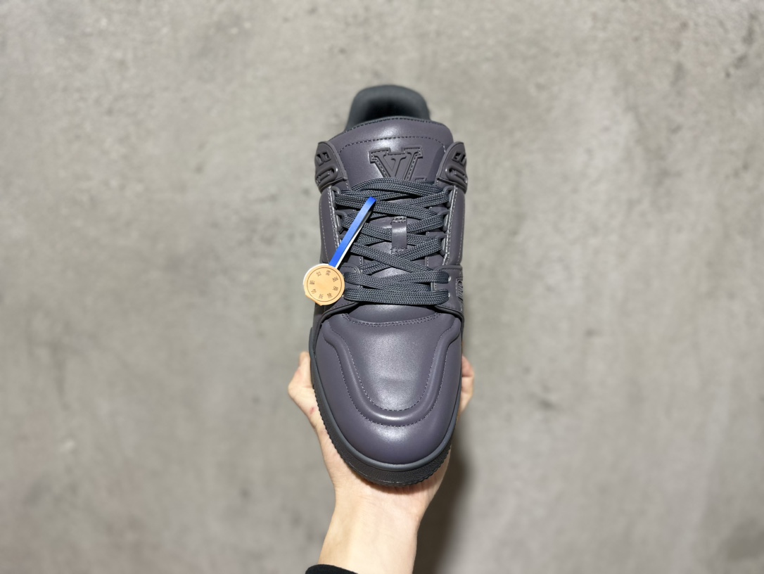 500 路易威登Louis Vuitton Trainer Sneaker Low休闲运动文化百搭篮球板鞋