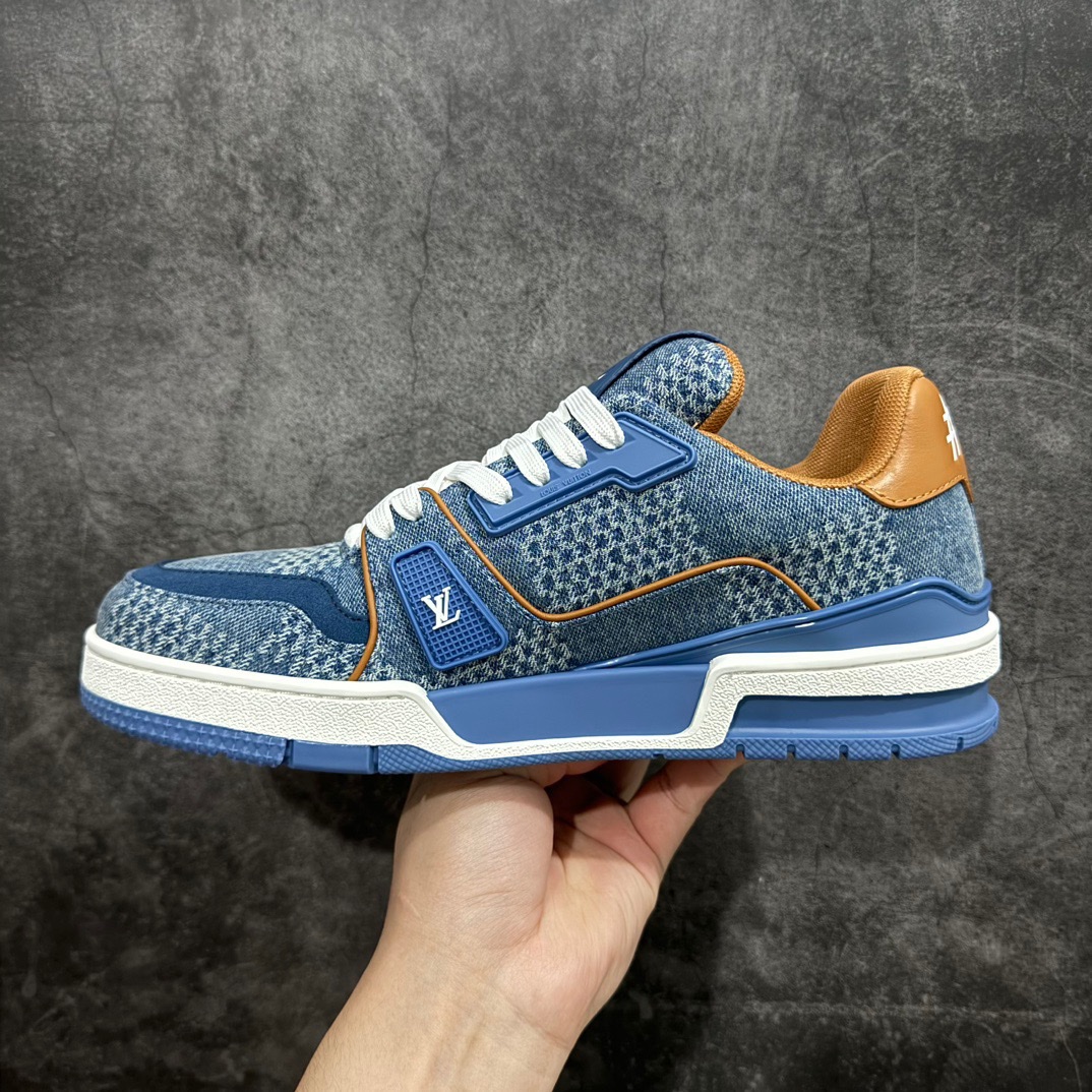 LOUIS VUITTON Trainer LV 携手 NK 耐克再度联名 路易威登 NK 耐克联名款  蓝色印花牛仔