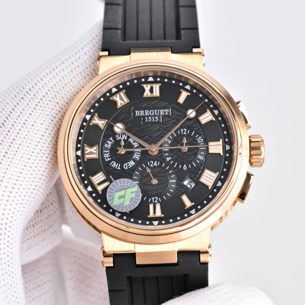 NO:617596,C Factory is meticulously crafted to combine elegance and movement. Breguet's complex multi-function series 5527BB makes its grand debut. It is the first nautical complex watch launched so far. It uses ultra-complex craftsmanship to create a casual sports watch. 1 small body and high energy to perform the following functions: 9 o'clock day function, 6 o'clock 24-hour display, 3 o'clock month function. All functions can be used normally.  2. The movement adopts a replica Cal.582QA self-winding movement. On the premise of achieving a realistic appearance, the functions are perfectly interpreted. 3. An independent watchmaker, a modification master, enthusiastically participates in customizing and modifying the dial color, adding an interesting soul to the unique watch!  A masterpiece of craftsmanship. Welcome all watch friends to taste it!  ,,breguet19860909C Factory精雕细琢,雅动合一.宝玑复杂多功能系列5527BB重磅登场,迄今推出的首款航海复杂腕表,以超复杂的工艺技术打造休闲运动腕表. 1小身板大能量尽揽以下功能∶9点位星期功能 6点位24小时显示 3点位月份功能 .所有功能都可正常使用. 2机芯采用复刻版Cal.582QA自动上链机芯,在实现外观的逼真前提下,功能一并完美诠释. 3改装大师独立制表人,倾情参与定制改装表盘颜色,给予独一无二的腕表增添有趣的灵魂！ 匠心力作 欢迎各位表友品鉴！,,breguet,Watch