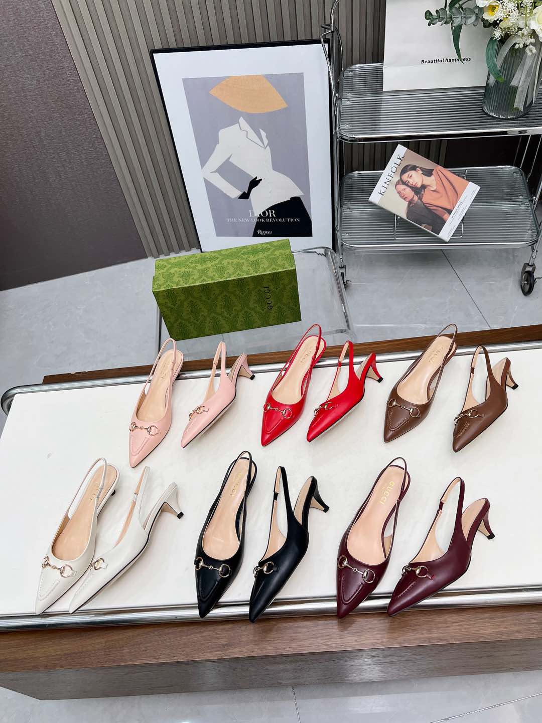 NO:245171,18 GUCCI latest hit, counter original shoe mold production, original hardware chain buckle, favorite luxury goods of big brands, fabric Guqi original double G cloth and calfskin car V-line for two, inner sheepskin, heel height 45mm, size 35-41. 