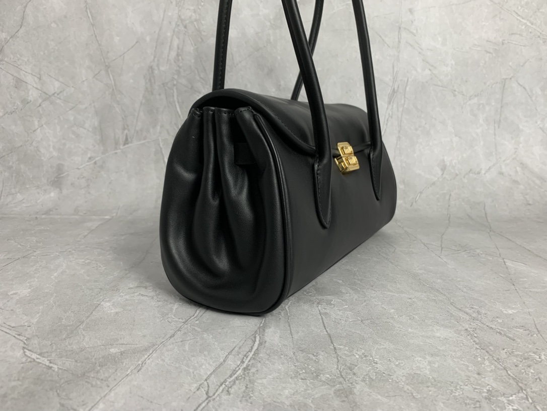 MIU MIU Logo-Lock Leather Top Handle Bag – Black