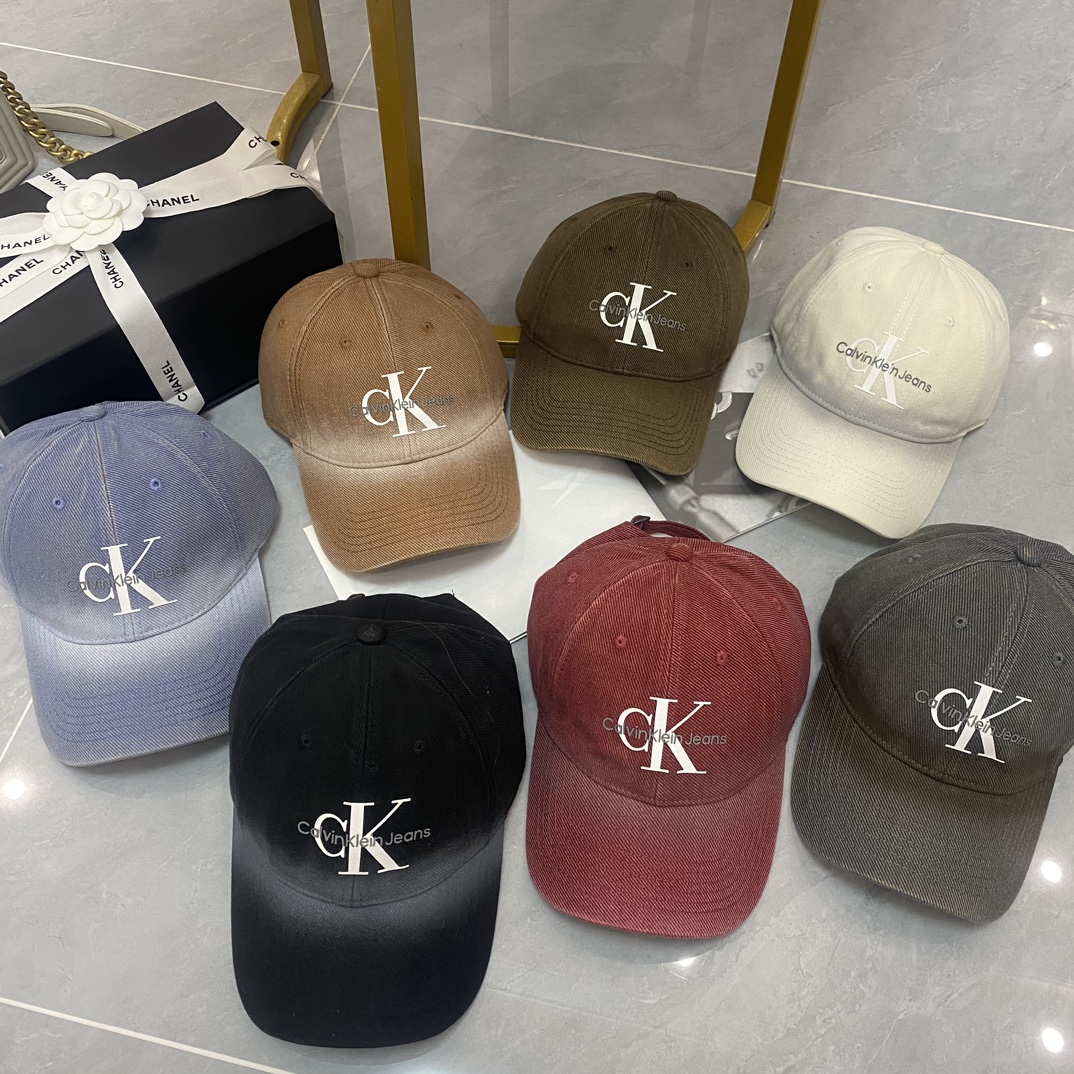 NO:191585,Special offer with dust bag. [CK] Spring and summer new gradient color old baseball cap, popular men and women hat fisherman hat baseball cap knit hat, hat, espadrilles, hats19860909特价配防尘袋.【CK】春夏新款渐变色做旧款棒球帽,流行款男女通用帽子渔夫帽棒球帽针织帽,帽子,espadrilles,hats,hat