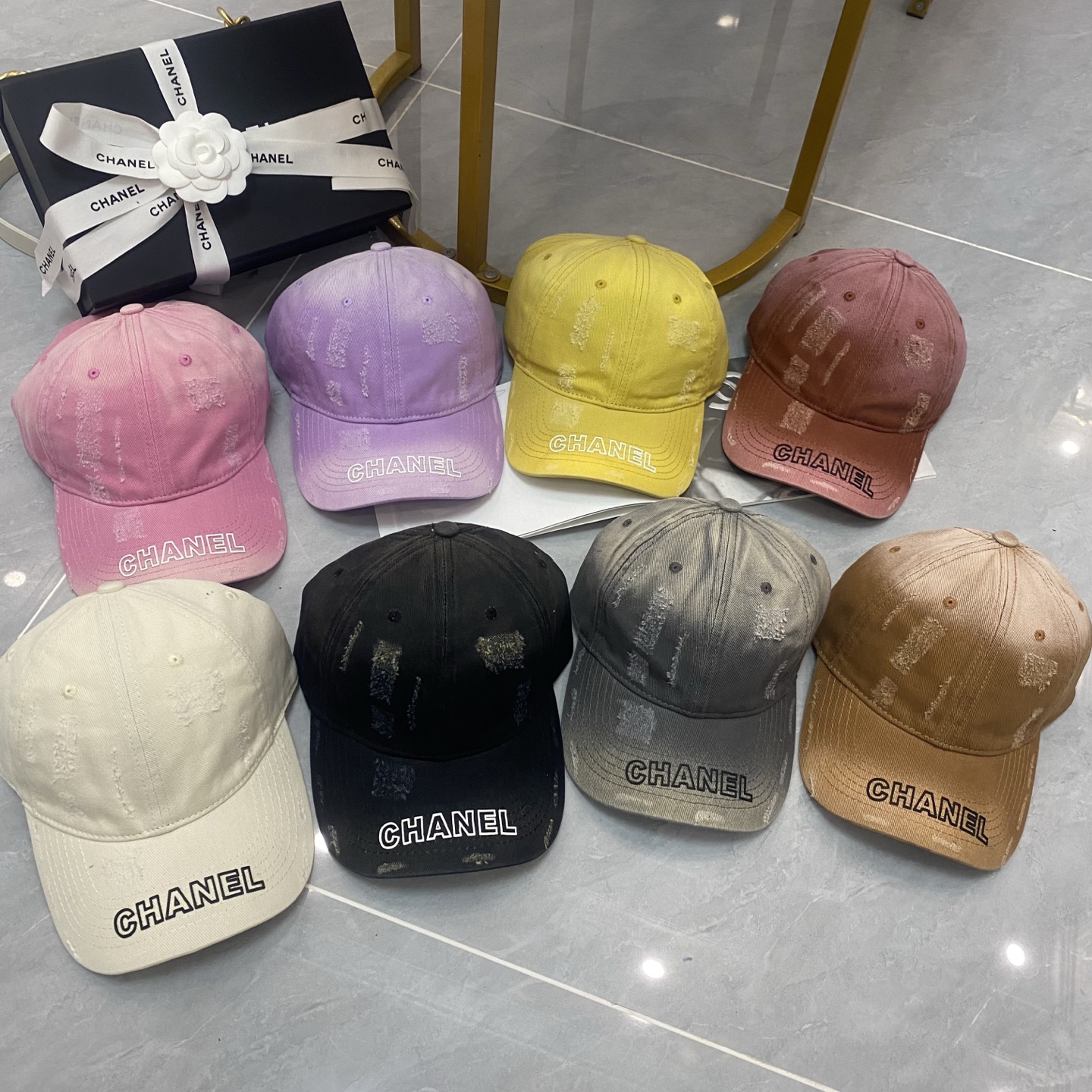NO:365090,Chanel Xiaoxiang Baseball hat Fisherman hat Baseball hat Knit hat, hat, Chanel, espadrilles, hatsChanel小香 棒球帽帽子渔夫帽棒球帽针织帽,帽子,chanel,espadrilles,hats,hat