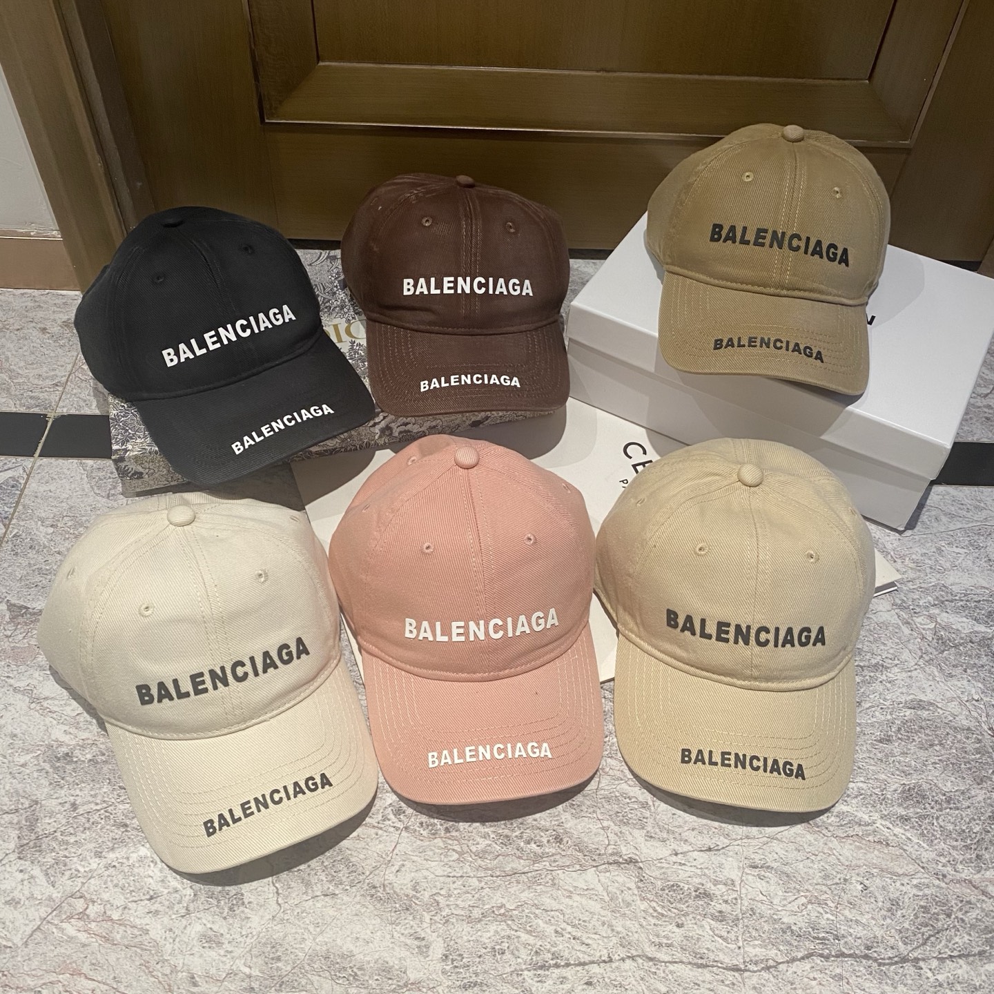NO:365098,Balenciaga Balenciaga Baseball hat Fisherman hat Baseball hat Knit hat Hat, hat, balenciaga, balenciaga, espadrilles, hatsBalenciaga巴黎世家 棒球帽帽子渔夫帽棒球帽针织帽,帽子,balenciaga,balenciaga,espadrilles,hats,hat