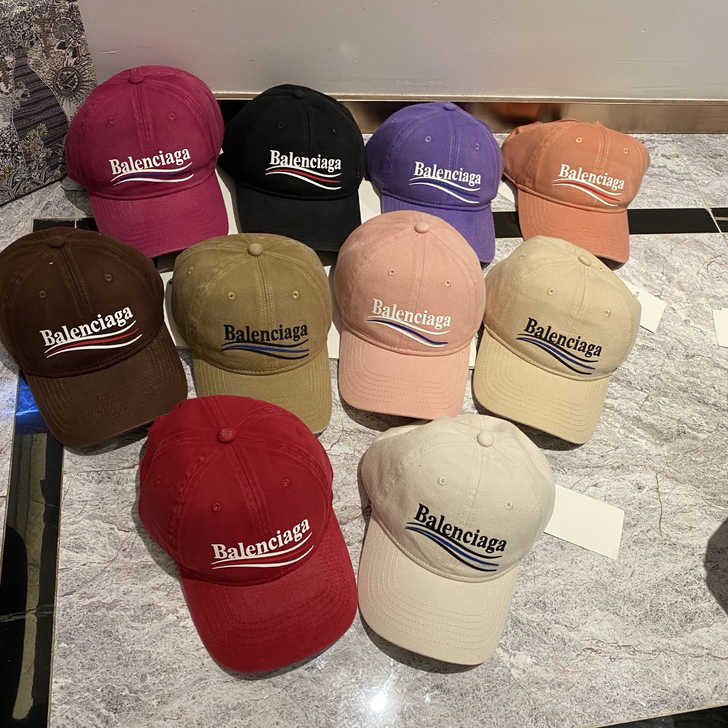 NO:365094,Balenciaga Balenciaga Baseball hat Fisherman hat Baseball hat Knit hat Hat, hat, balenciaga, balenciaga, espadrilles, hatsBalenciaga巴黎世家 棒球帽帽子渔夫帽棒球帽针织帽,帽子,balenciaga,balenciaga,espadrilles,hats,hat