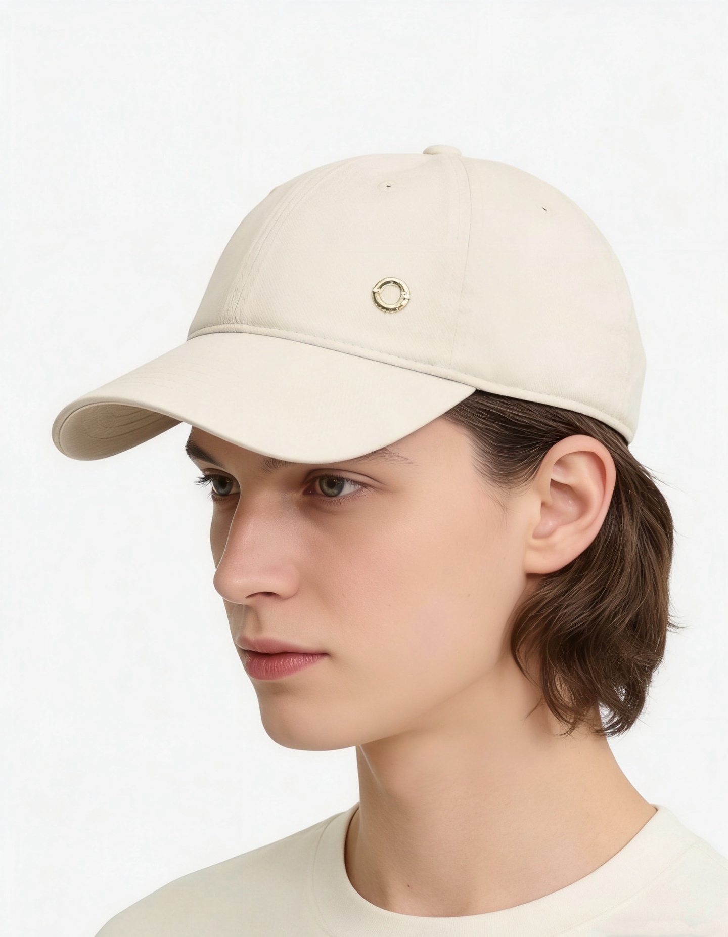 🎀把松弛感焊在头上，Loro Piana这顶棒球帽承包了我整个春夏的OOTD。不用刻意搭配，一顶做旧棒球