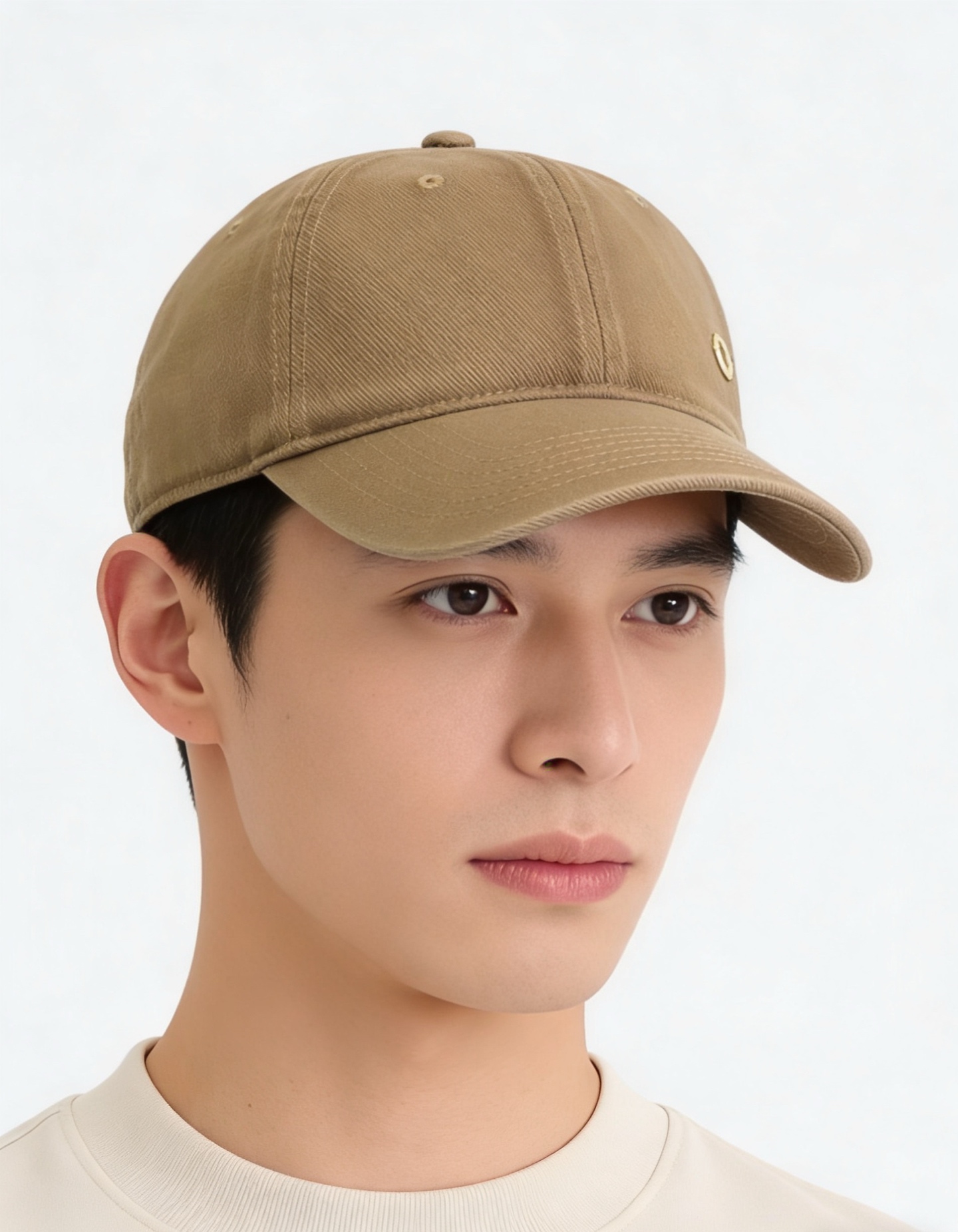 🎀把松弛感焊在头上，Loro Piana这顶棒球帽承包了我整个春夏的OOTD。不用刻意搭配，一顶做旧棒球