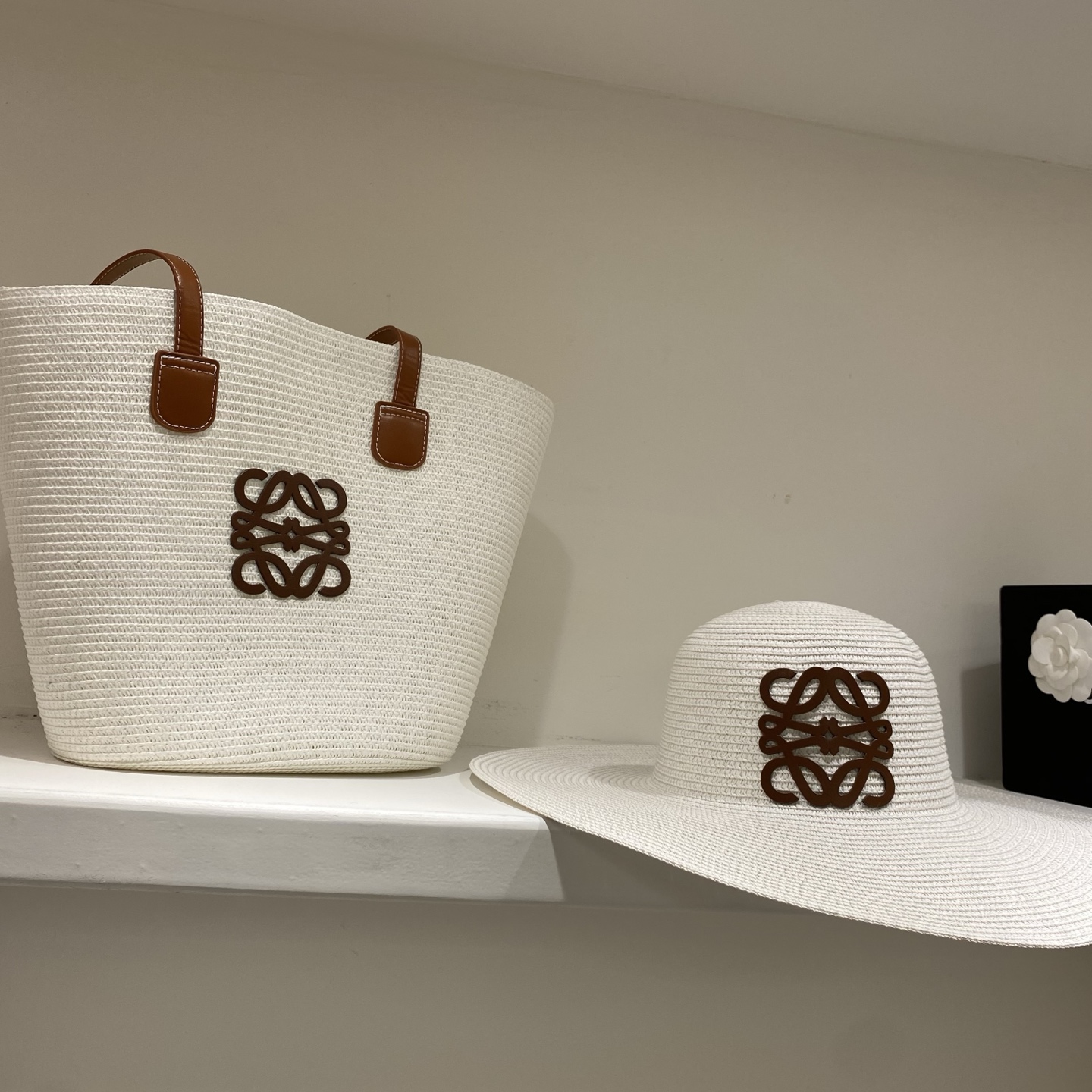 Loewe #LOEWE