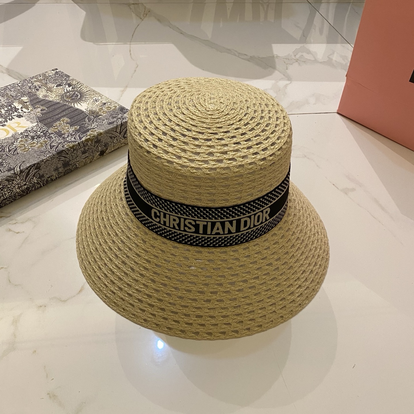 🎀DIOR迪奥 镂空渔夫帽