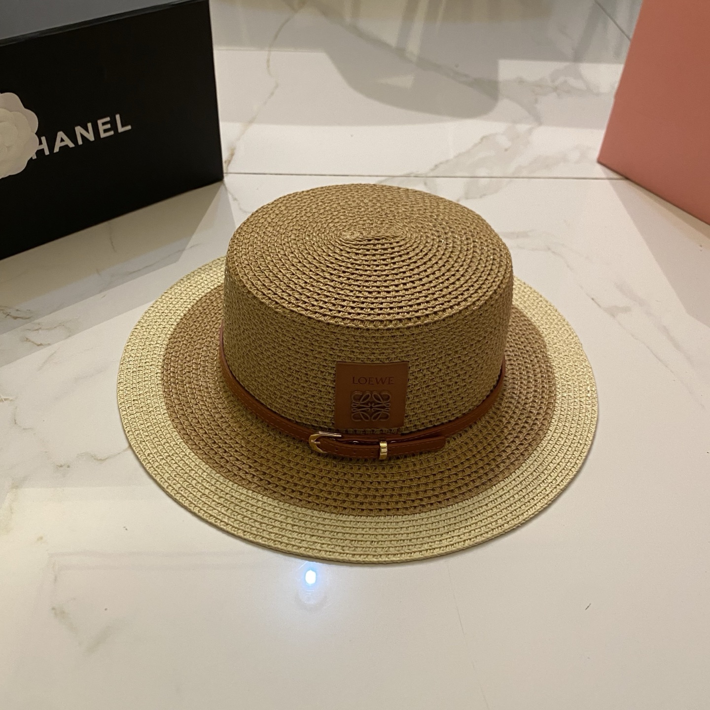 Loewe 镂空平顶帽