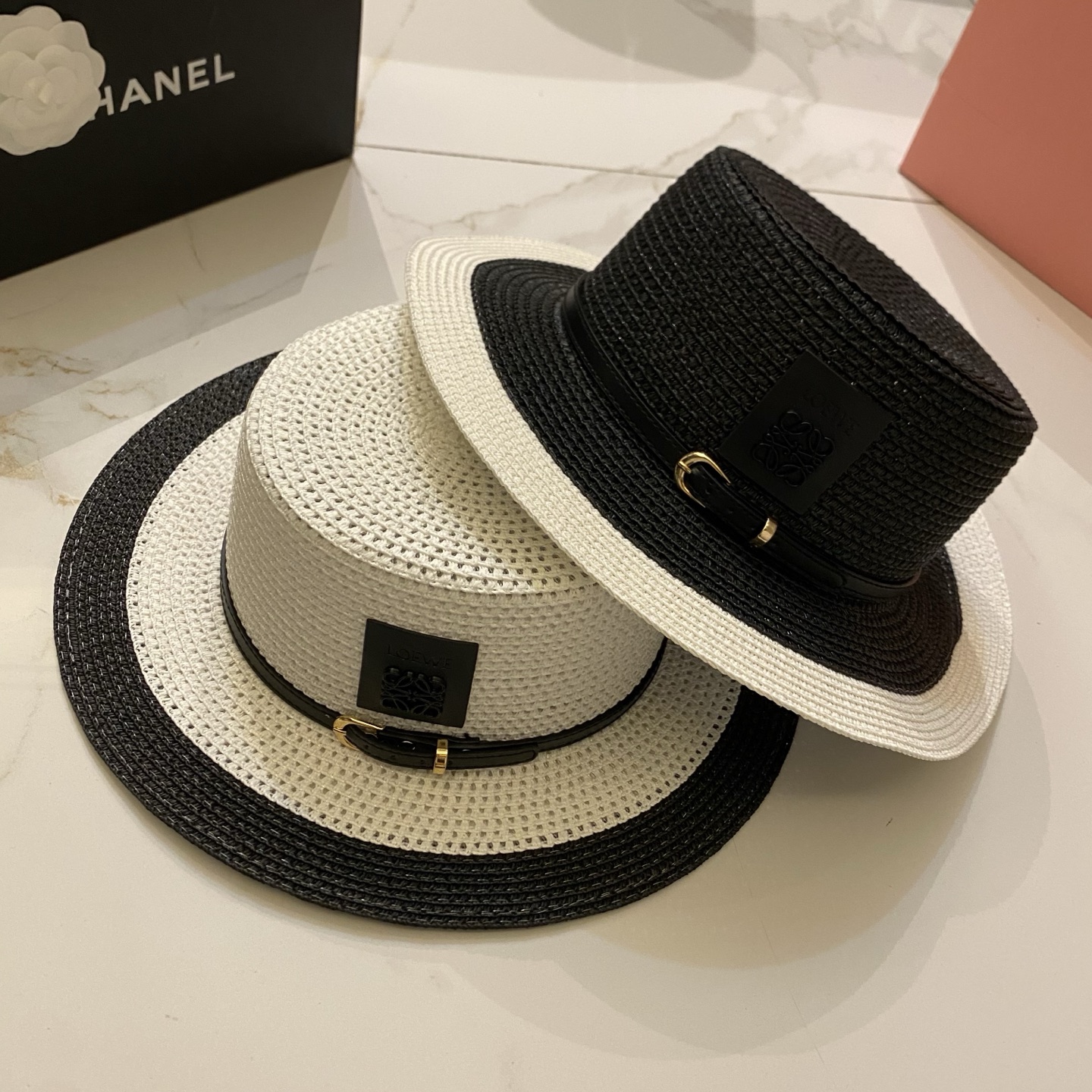 Loewe 镂空平顶帽