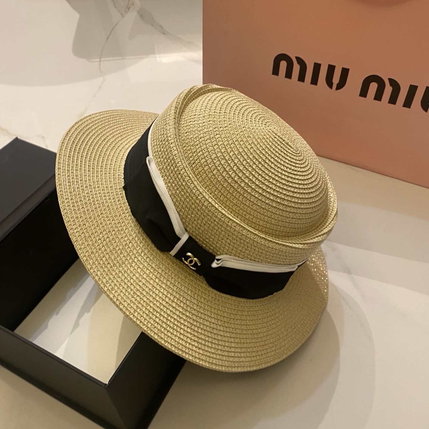 CHANEL 经典蝴蝶结小圆帽 优雅气质女神出游必备单品🖤