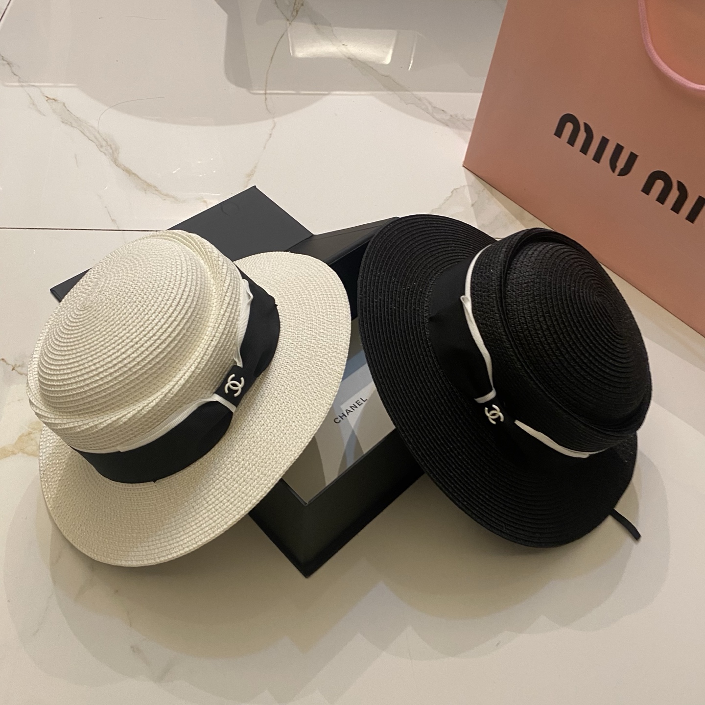 CHANEL 经典蝴蝶结小圆帽 优雅气质女神出游必备单品🖤