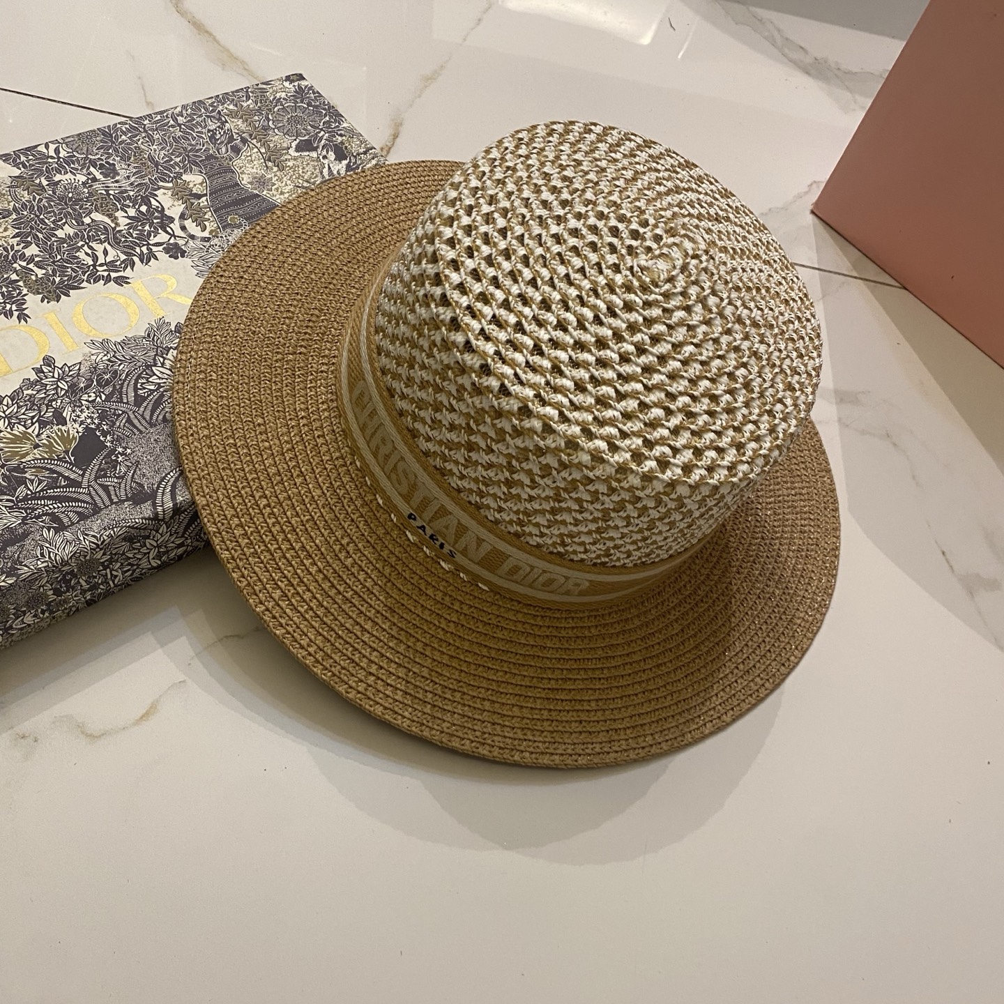 DIOR 新款平顶帽