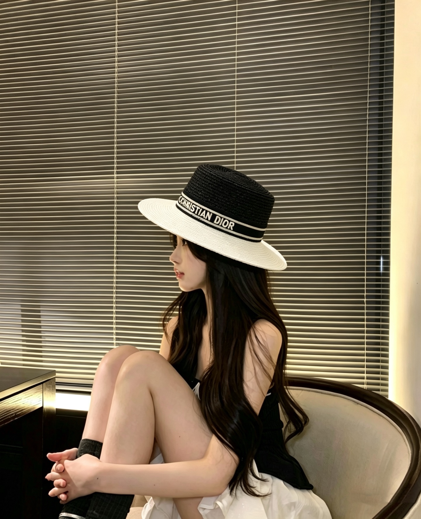 DIOR 新款平顶帽