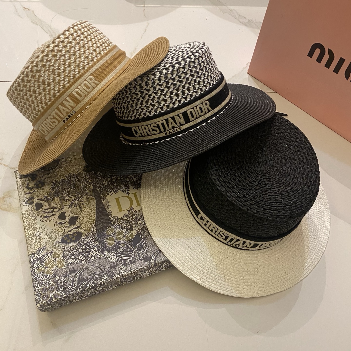 DIOR 新款平顶帽