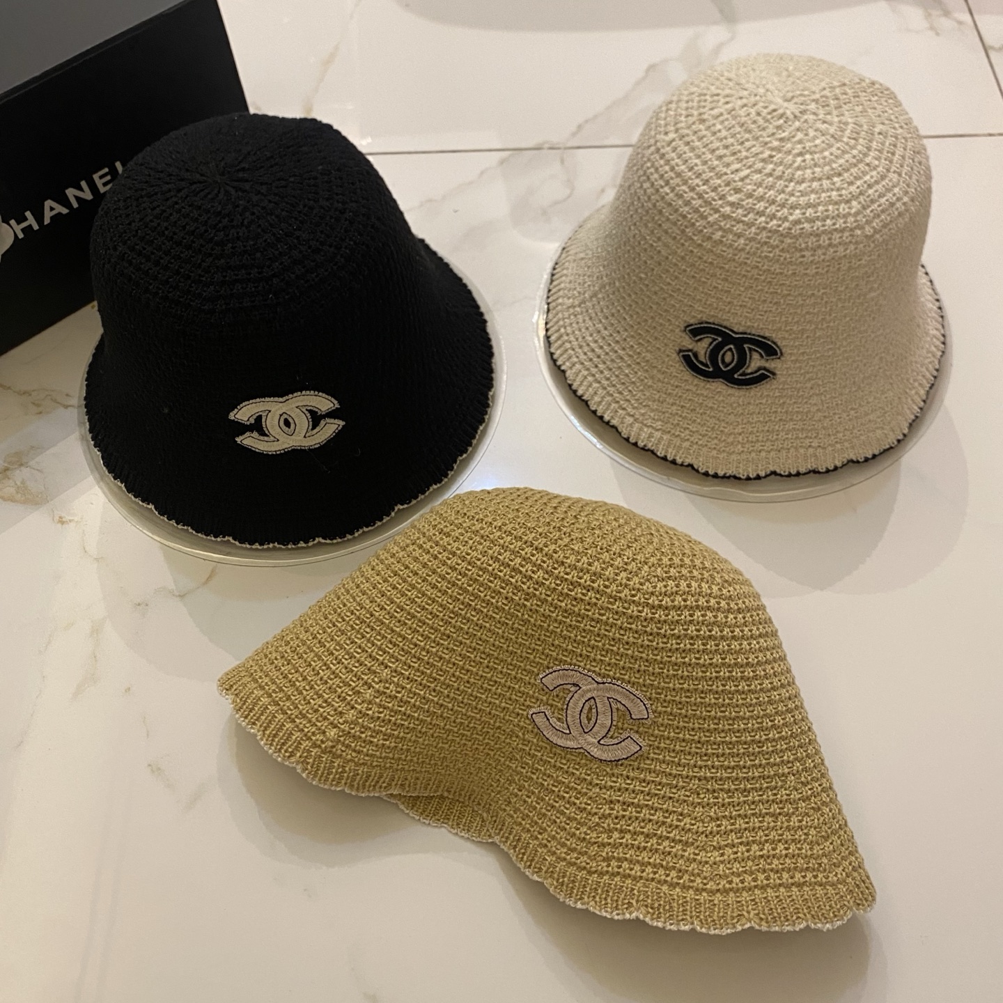 NO:927907,Special price with dust bag [CHANEL Chanel] 2026 spring and summer new daily bucket hat, unique design ~ a retro literary hat, straw hat, bucket hat, baseball cap, hat, chanel, chanel, espadrilles, hats19860909特价配防尘袋【CHANEL香奈儿】2026春夏新款日常渔夫帽,独特设计～复古文艺的一款 帽子草帽渔夫帽棒球帽,帽子,chanel,chanel,espadrilles,hats,hat