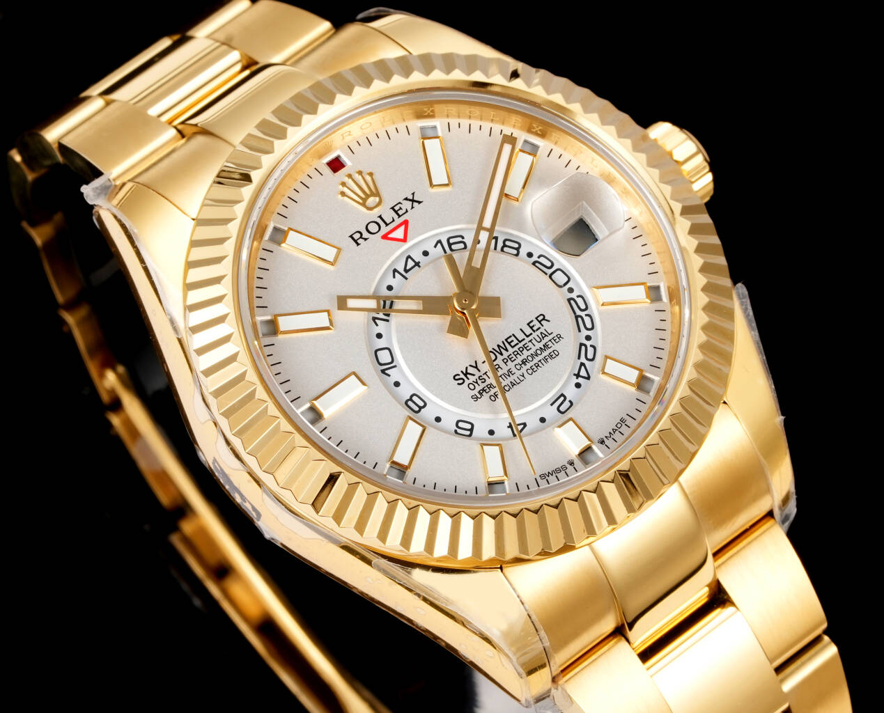 Rolex（劳力士） Style Beige Watches Lookbook Reference image 2