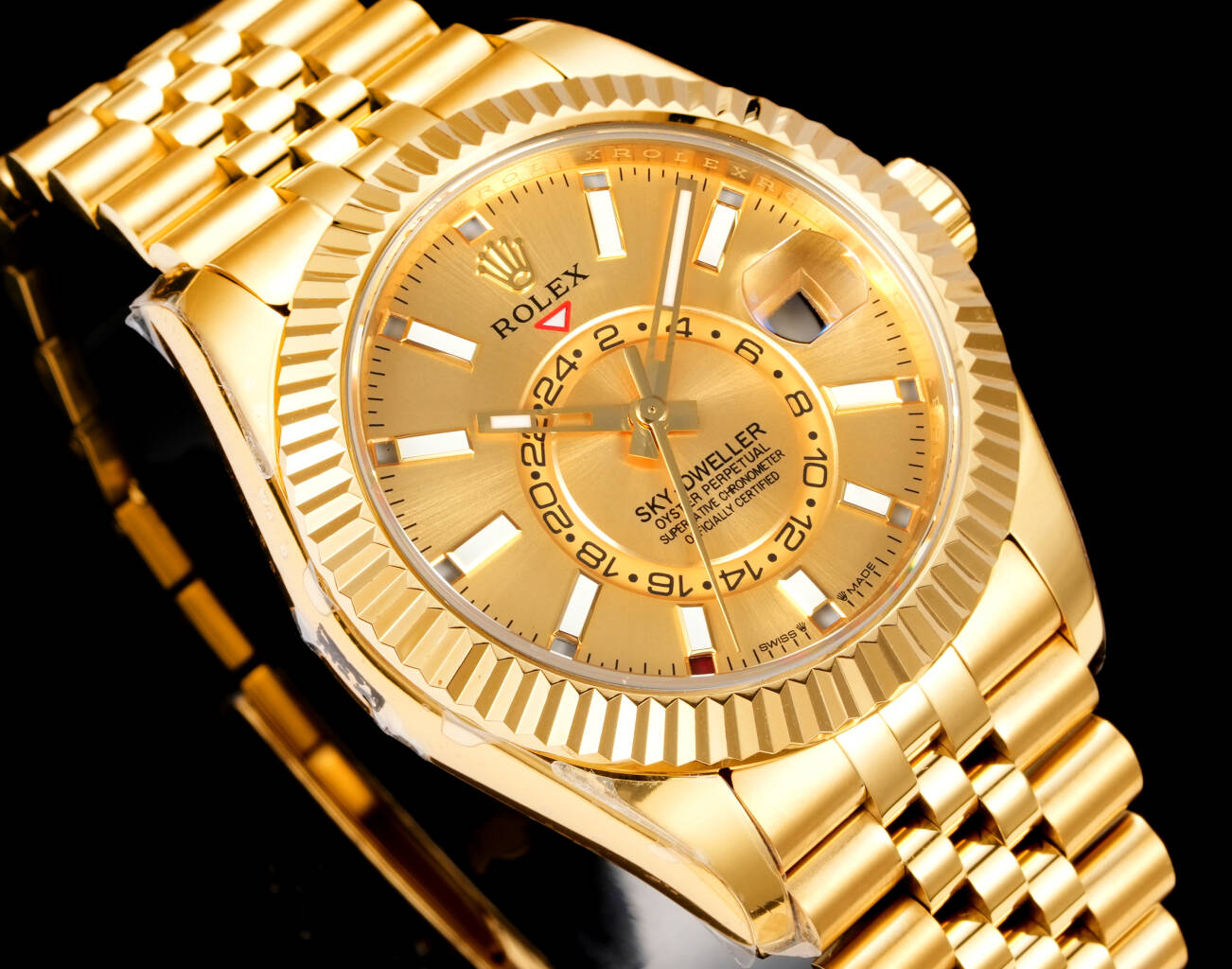 Rolex（劳力士） Style Beige Watches Lookbook Reference image 2