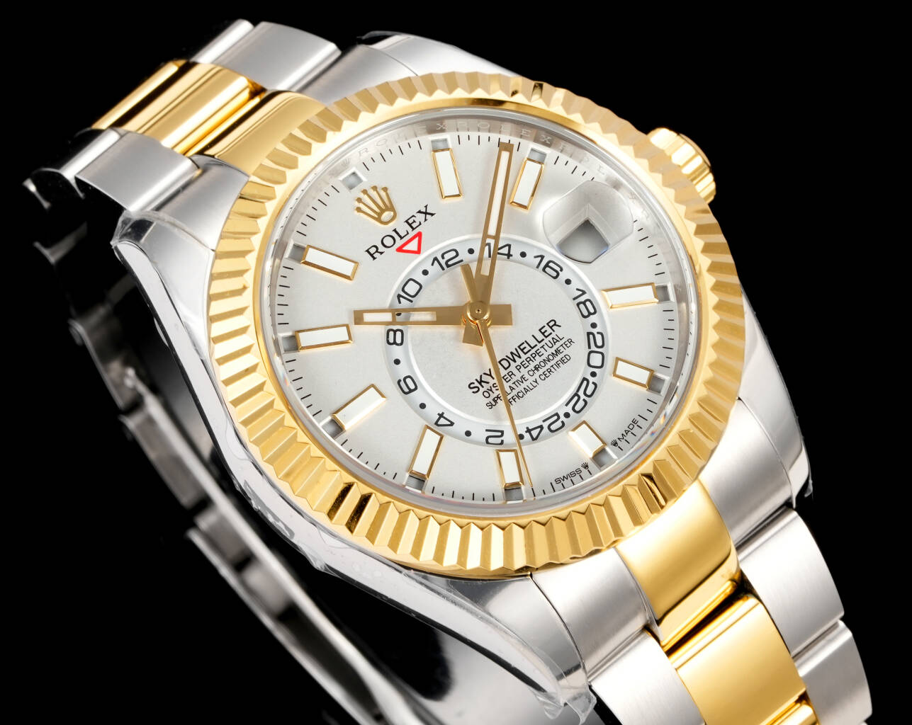 Rolex（劳力士） Style Beige Watches Lookbook Reference image 2