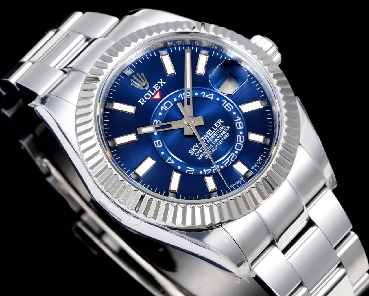 Rolex（劳力士） Style Beige Watches Lookbook Reference image 2