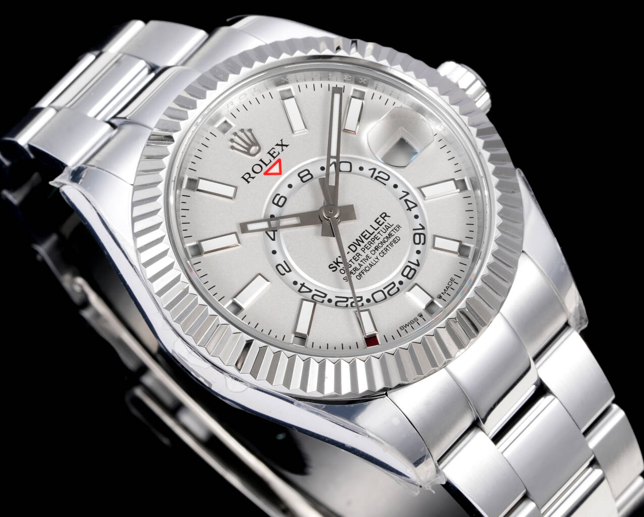 Rolex（劳力士） Style Beige Watches Lookbook Reference image 2