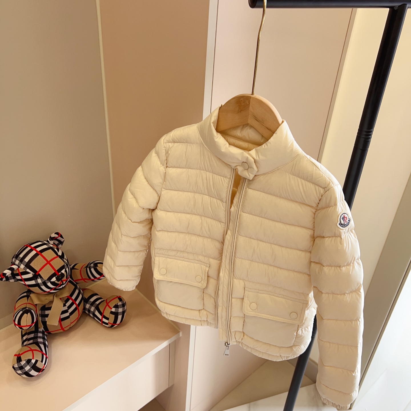 _d_D9sxETqzk0miQHRgnJrK--6Vz_7MLcJHaQm_w