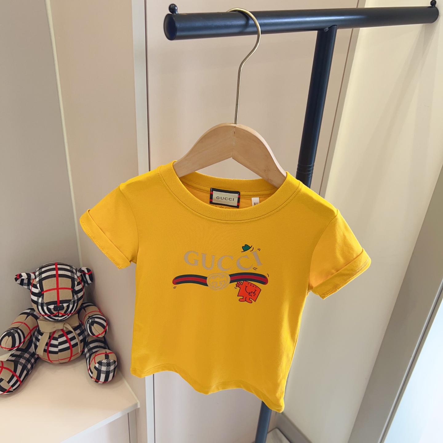 Amarillo, gris. Precio de compra grupal 90-150 cm 59 sin menos, 160-170 cm 69 sin menos. Último éxito con estampado de …