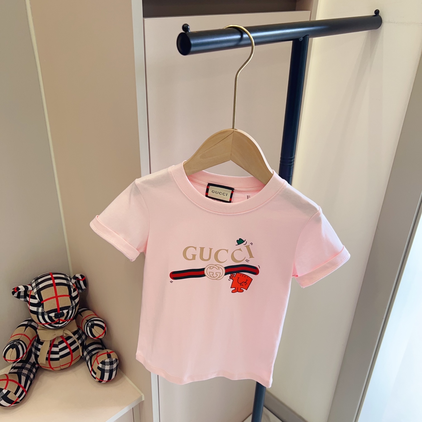 Rosa. Precio de compra grupal 90-150 cm 59 sin menos, 160-170 cm 69 sin menos. Último éxito con estampado de letras 26,…