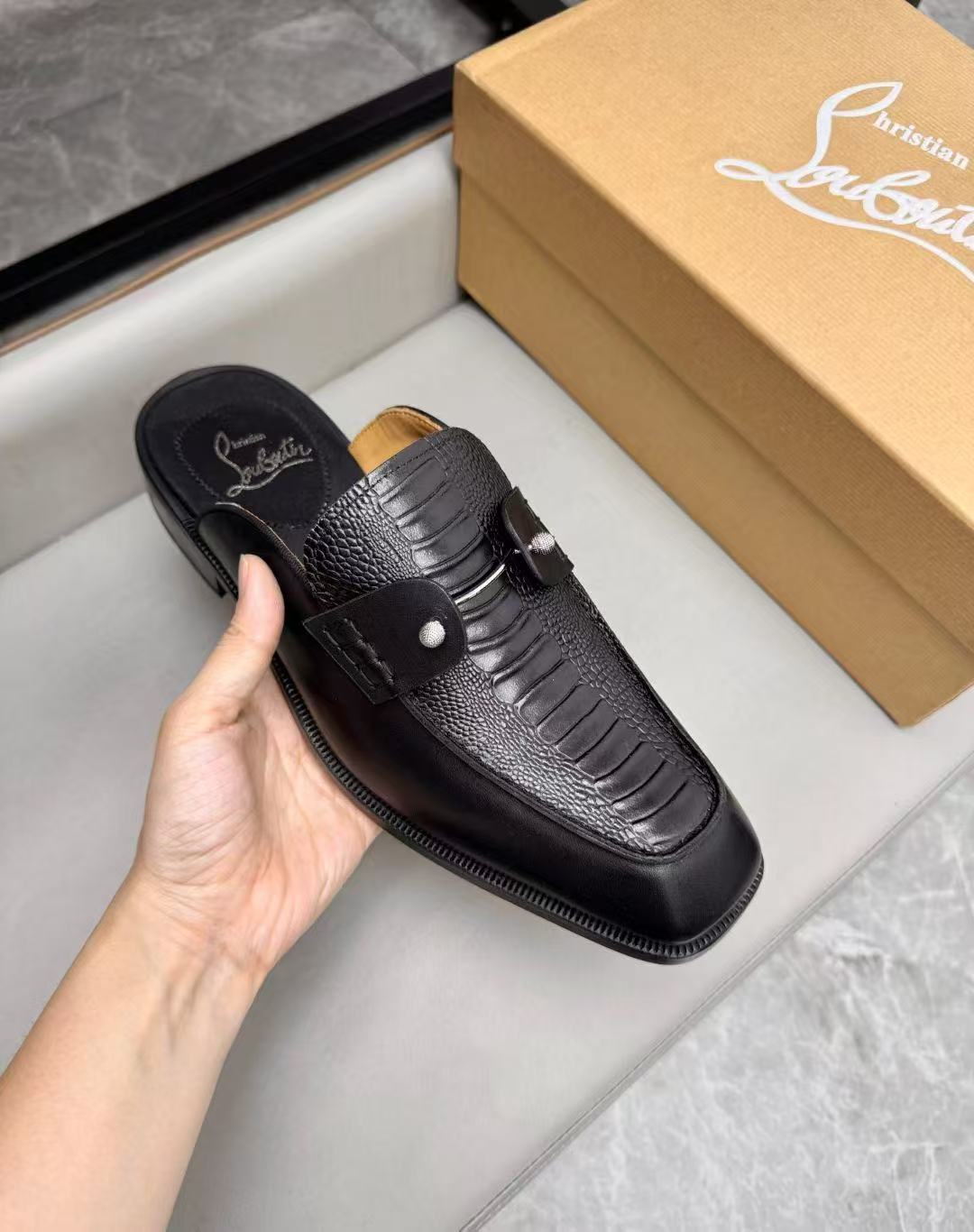 Christian Louboutin Style Leather Men's Shoes Men's Shoes Men's Shoes detail image 7 from source 782756
