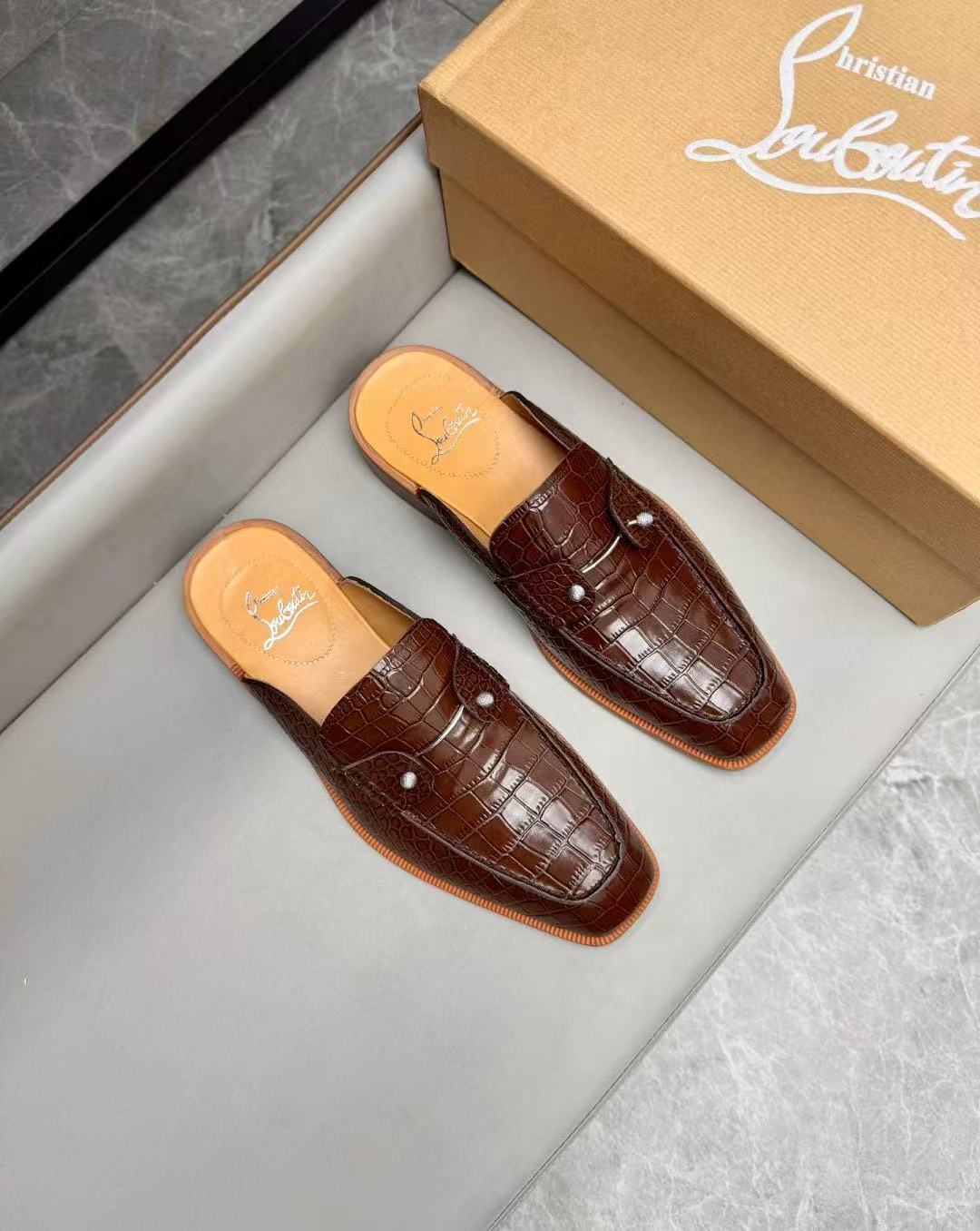 Christian Louboutin（cl男） Style Leather Men's Shoes Lookbook Reference image 1