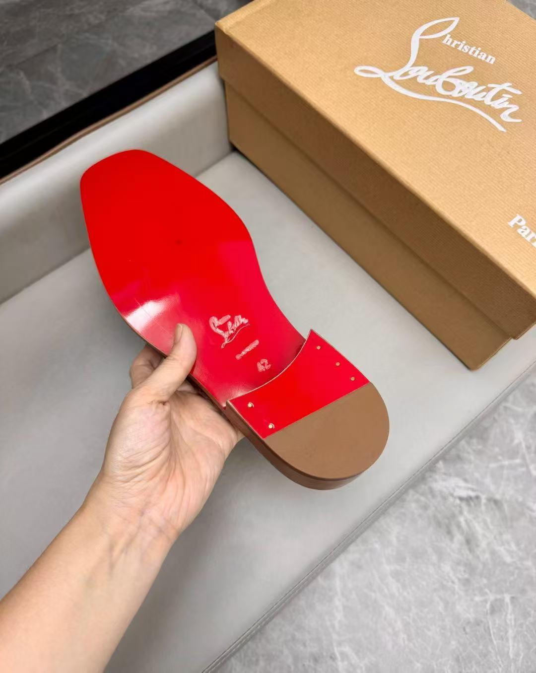 Christian Louboutin Style Leather Men's Shoes Men's Shoes Men's Shoes detail image 9 from source 782754