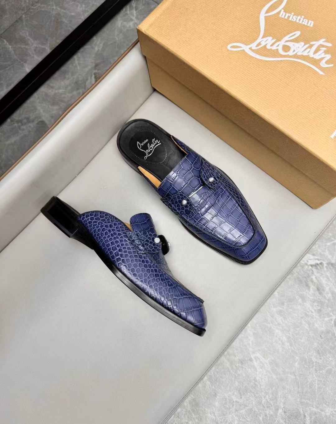 Christian Louboutin（cl男） Style Leather Men's Shoes Lookbook Reference image 2
