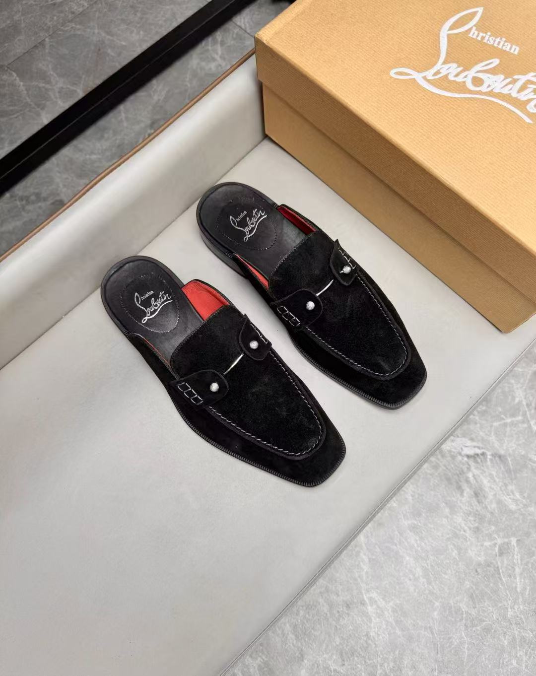 Christian Louboutin（cl男） Style Leather Men's Shoes Lookbook Reference image 1