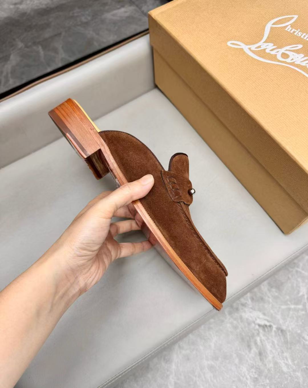 Christian Louboutin Style Leather Men's Shoes Men's Shoes Men's Shoes detail image 6 from source 782759