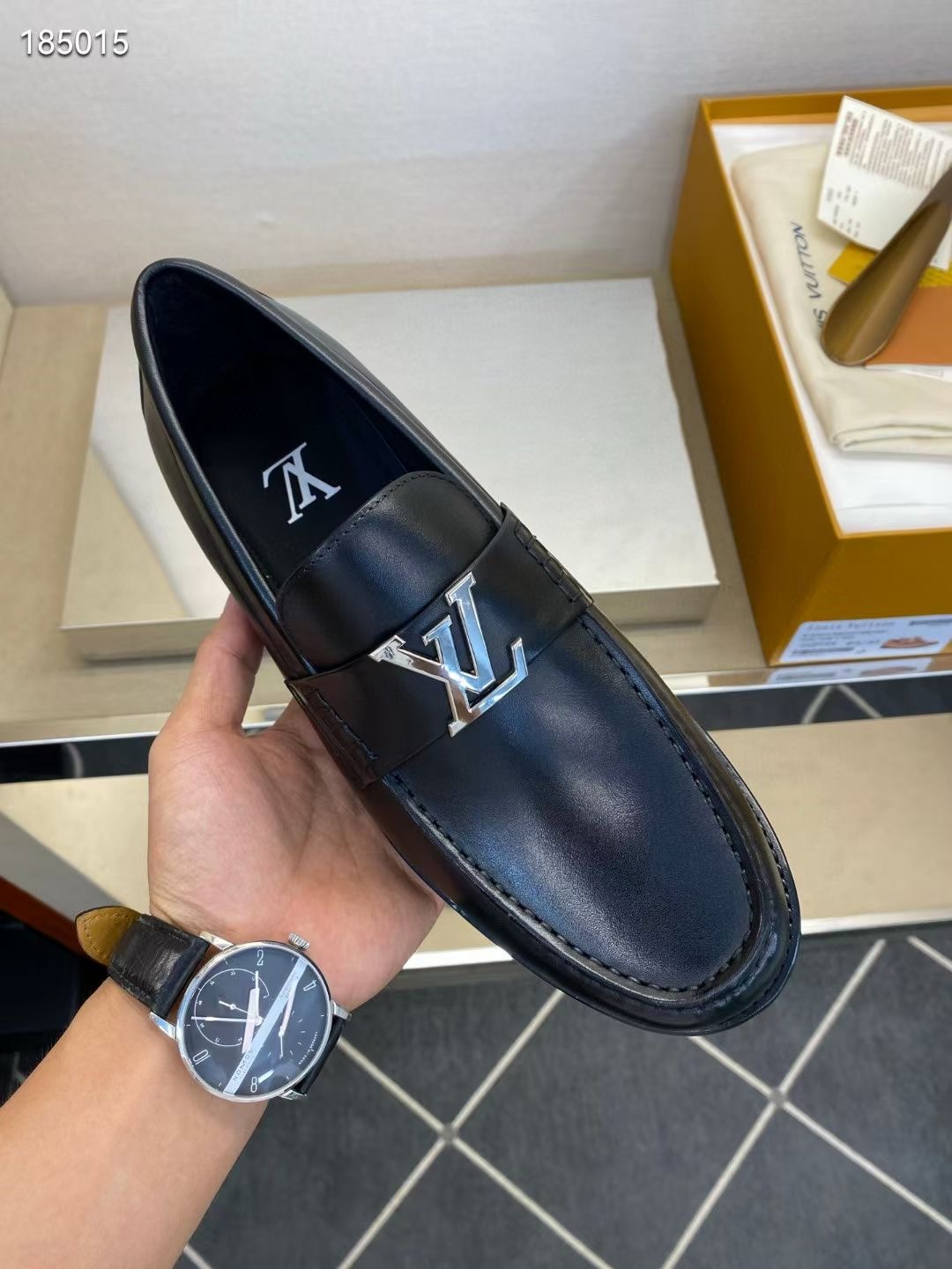 L*V 独家高品 小皮靴 - 高級イタリアンレザー使用