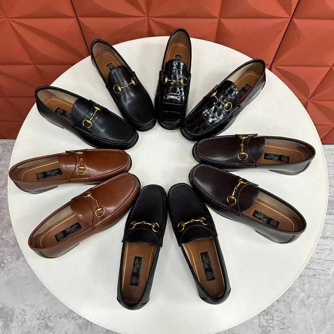 GUCCI 男士馬衔扣乐福鞋 - 高級感溢れるデザインと快適性