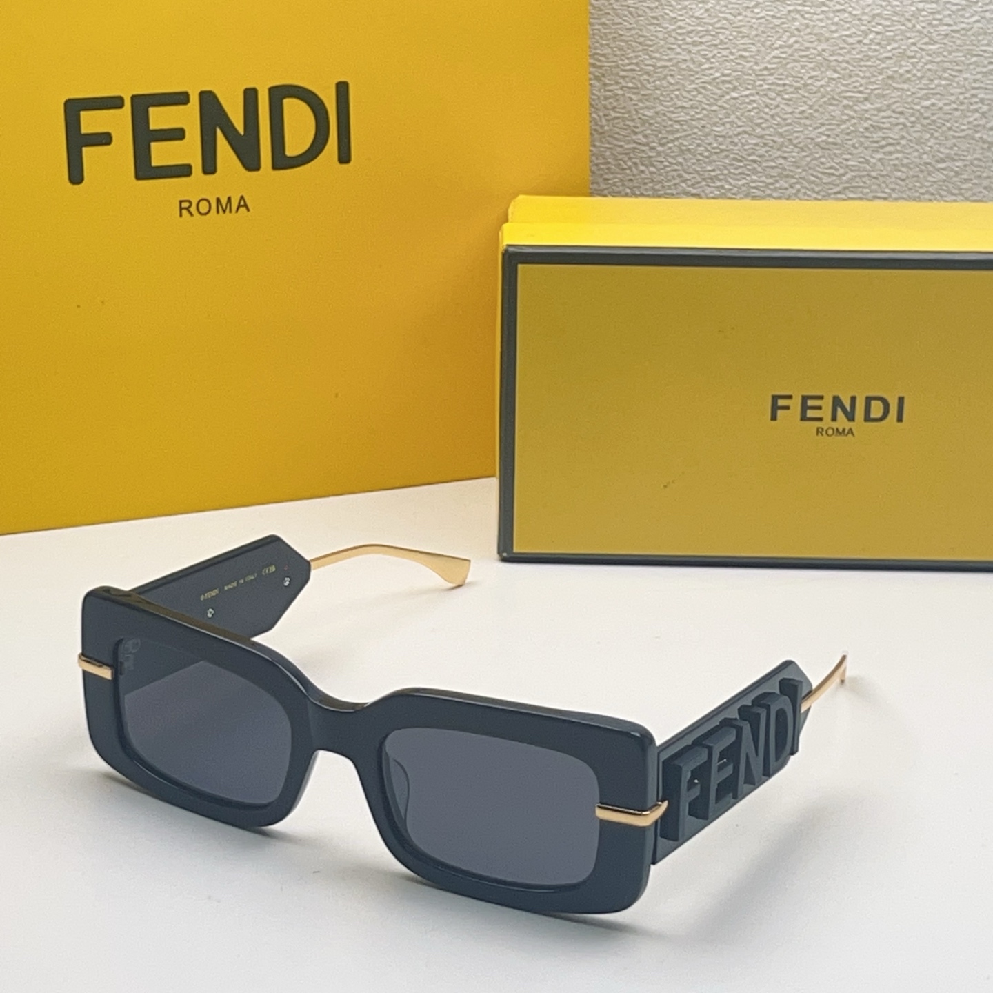 FENDI Sunglasses Acetate Rectangular Black Frame