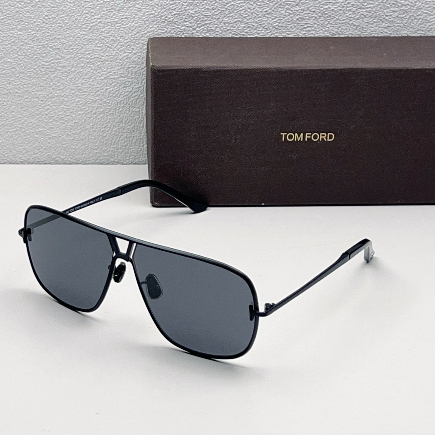 TOM FORD Sunglasses Metal Aviator